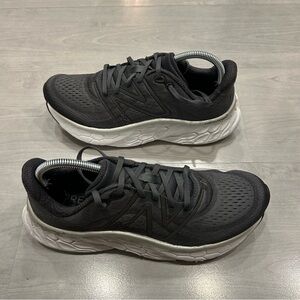 New Balance Fresh Foam X More v4 Women's Size 9.5 Black Starlight Running Shoes